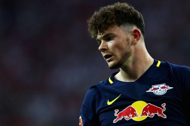 洲际杯半场：德阿拉斯凯塔、桑切斯破门，蓝十字1-1弗拉门戈